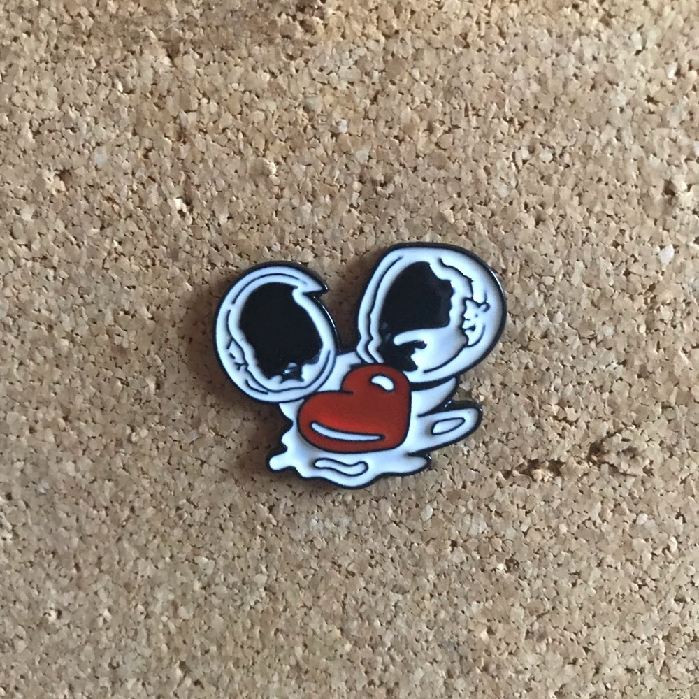 Heart Egg Cracked Pin